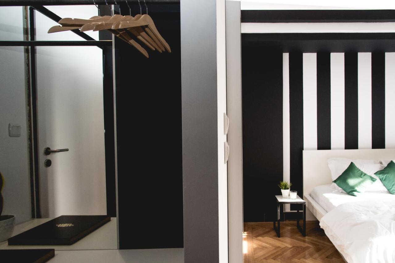 Home Plus Harmonia Athén Kültér fotó